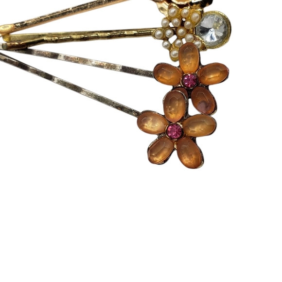 15 Piece Costume Jewelry Lot Teddy Bear Tin Necklaces Bracelets Bobby Pins - Picture 9 of 11